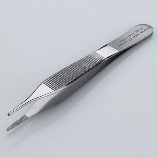 Adson Dissecting Forceps Serrated 13cm min